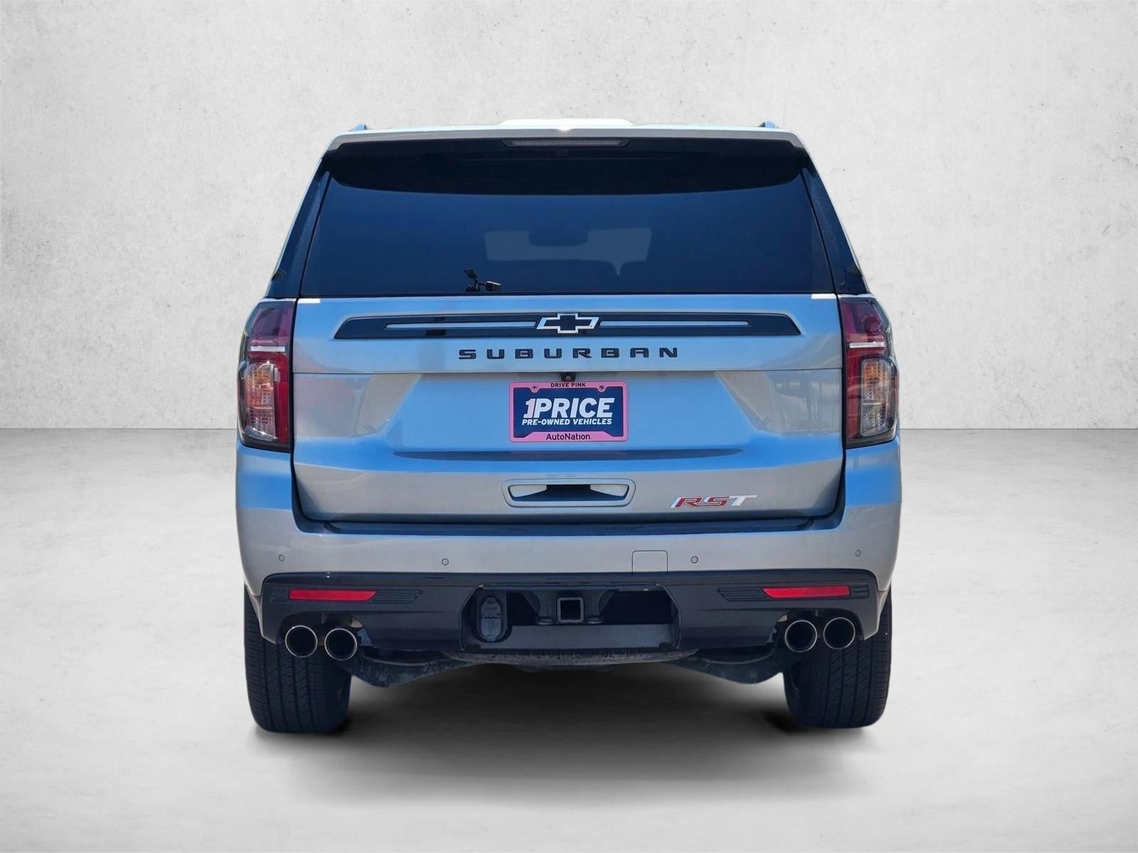 2023 Chevrolet Suburban 4WD RST