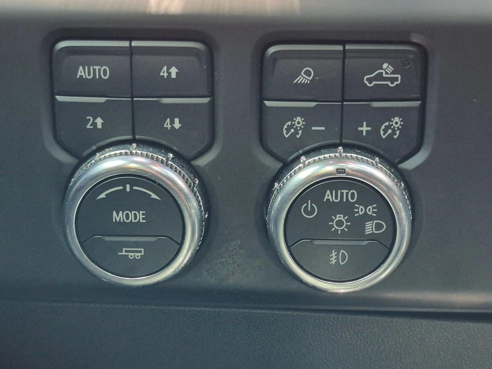 2023 GMC Sierra 1500 Crew Cab Short Box 4-Wheel Drive AT4