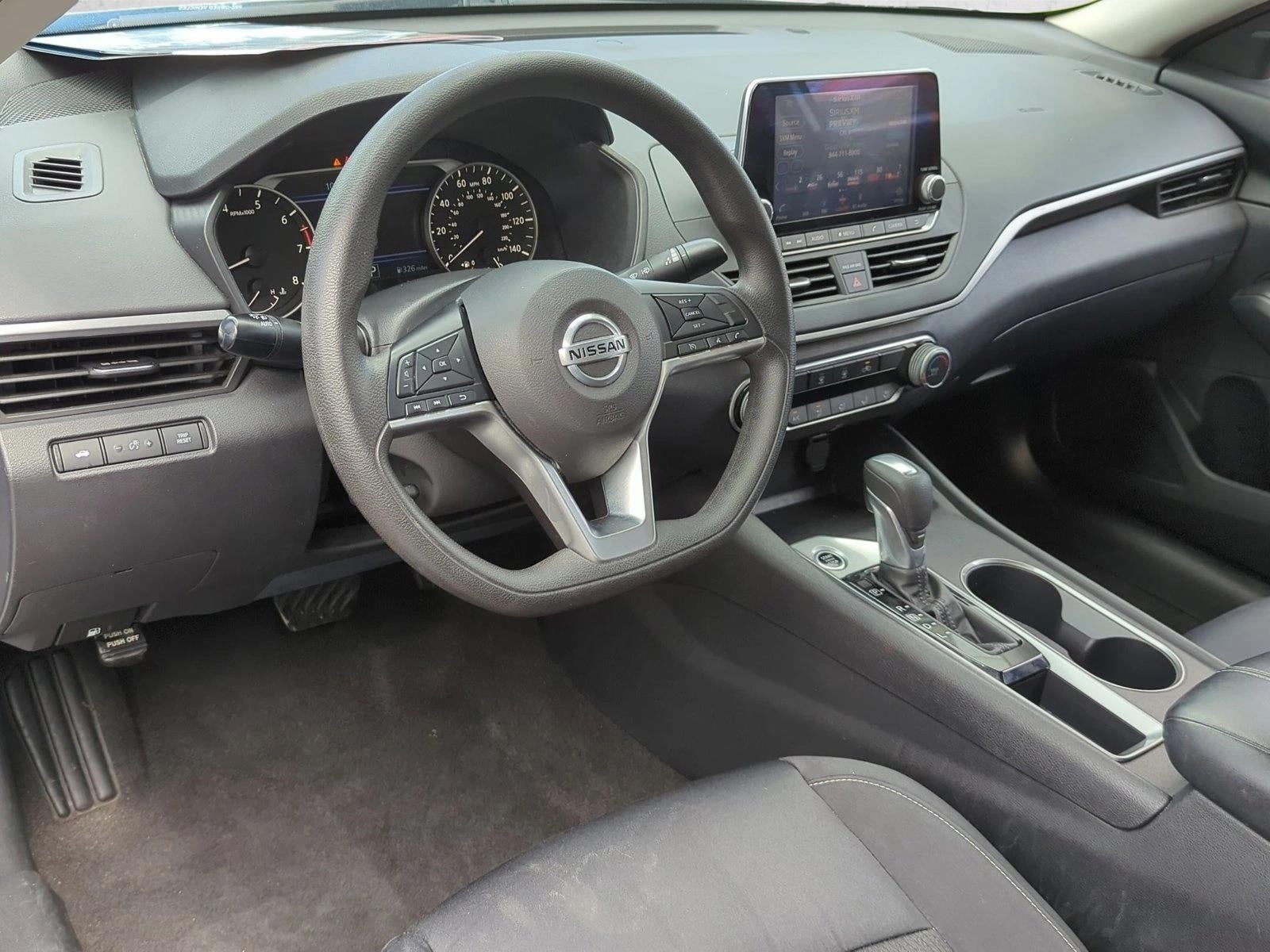 2022 Nissan Altima 2.5 SV Sedan