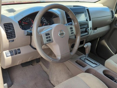 2016 Nissan Frontier 2WD Crew Cab SWB Auto SV