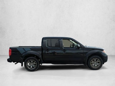 2021 Nissan Frontier Crew Cab 4x2 SV Auto