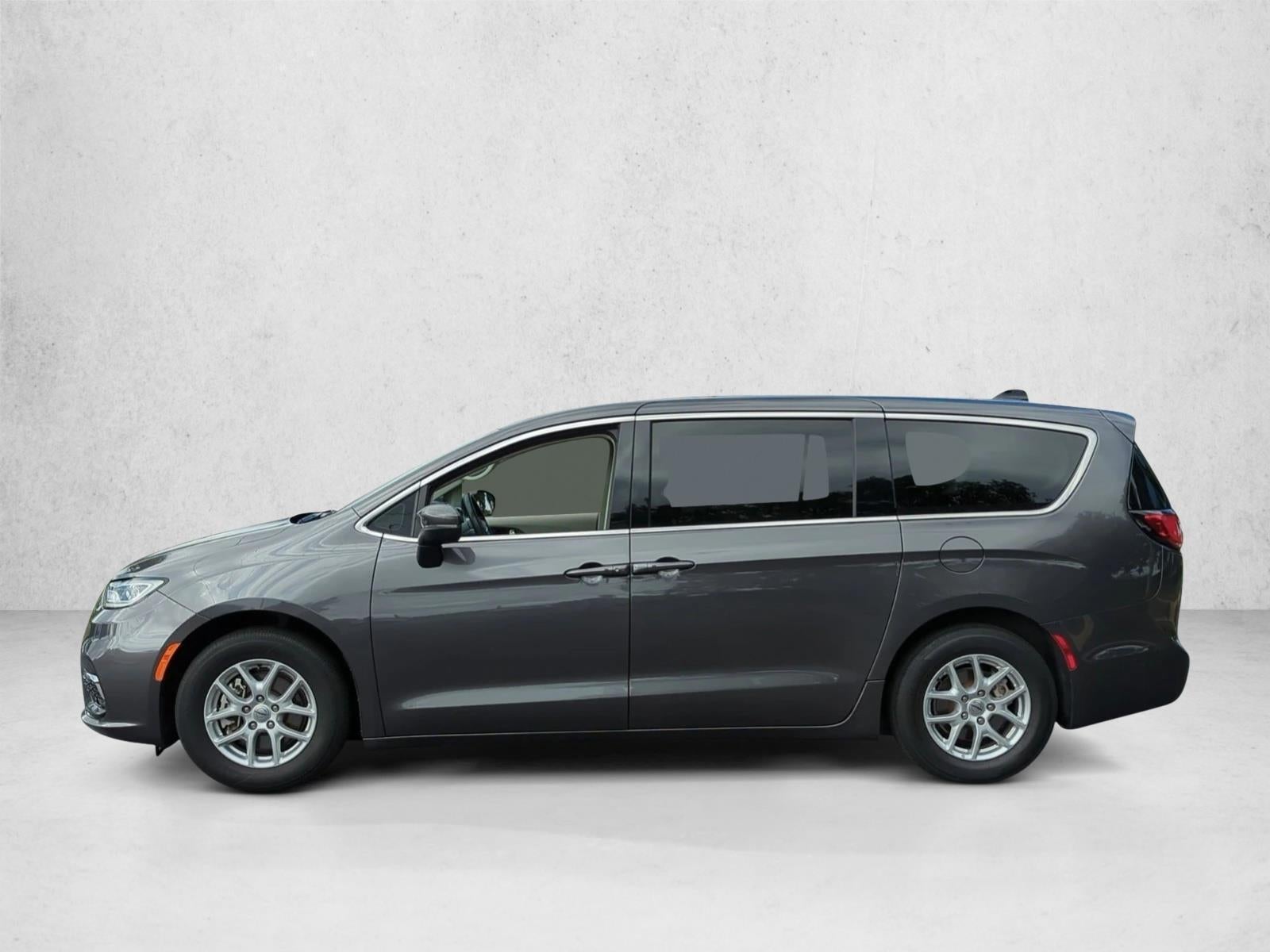 2023 Chrysler Pacifica Touring L FWD