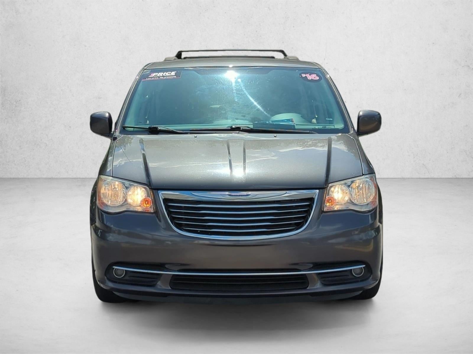 2016 Chrysler Town & Country 4dr Wgn Touring