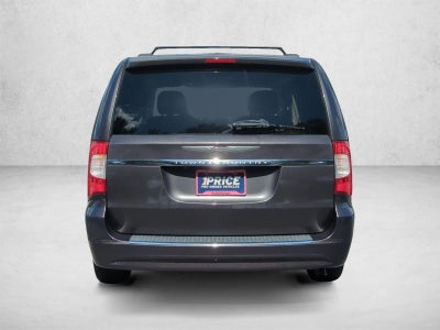 2016 Chrysler Town & Country 4dr Wgn Touring