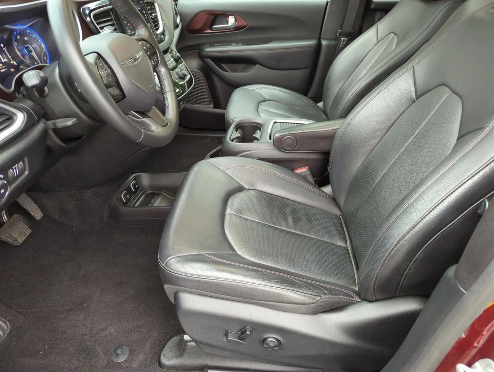 2020 Chrysler Pacifica Touring L Plus 35th Anniversary FWD *Ltd Avail*