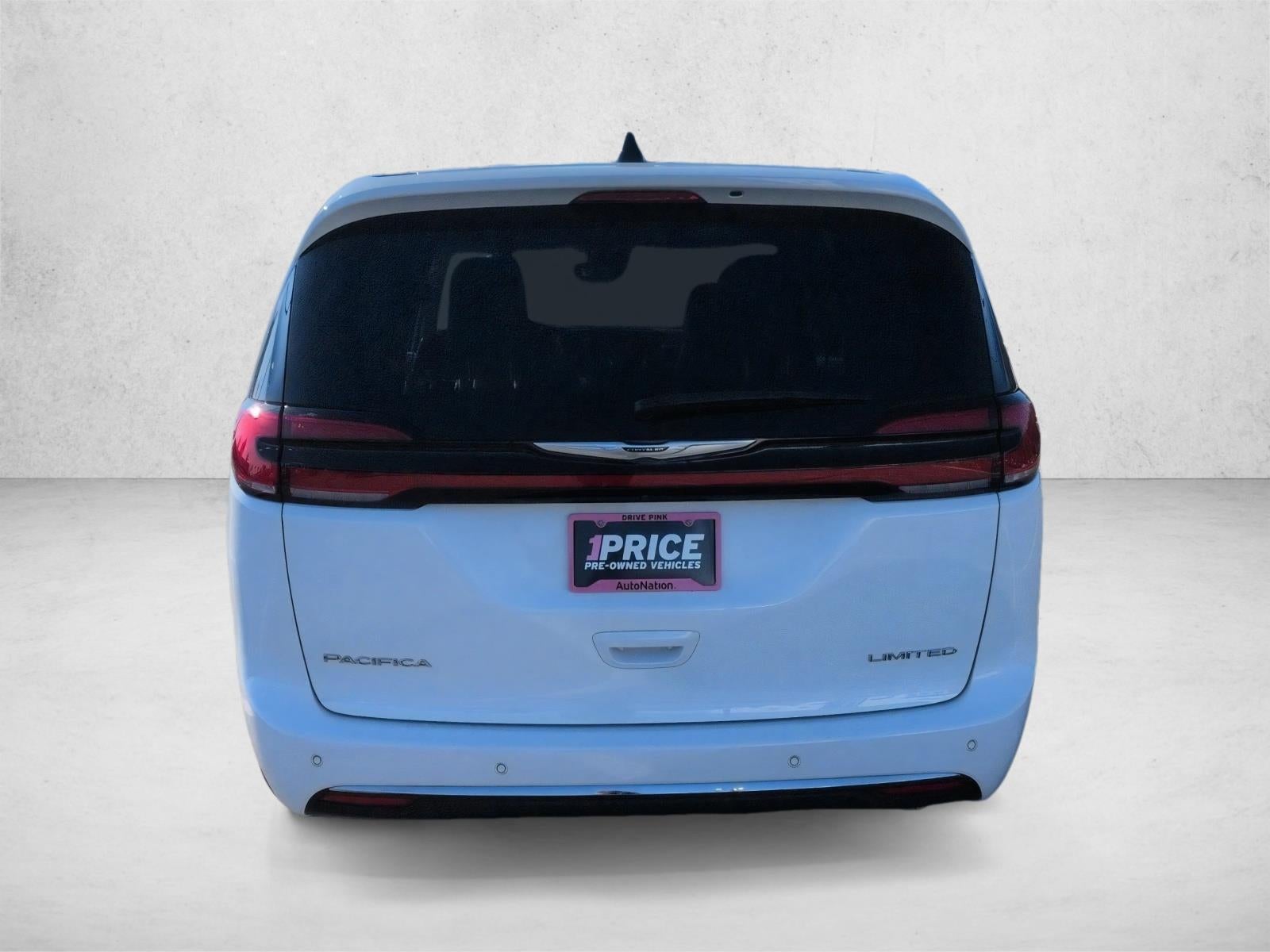 2024 Chrysler Pacifica Limited FWD