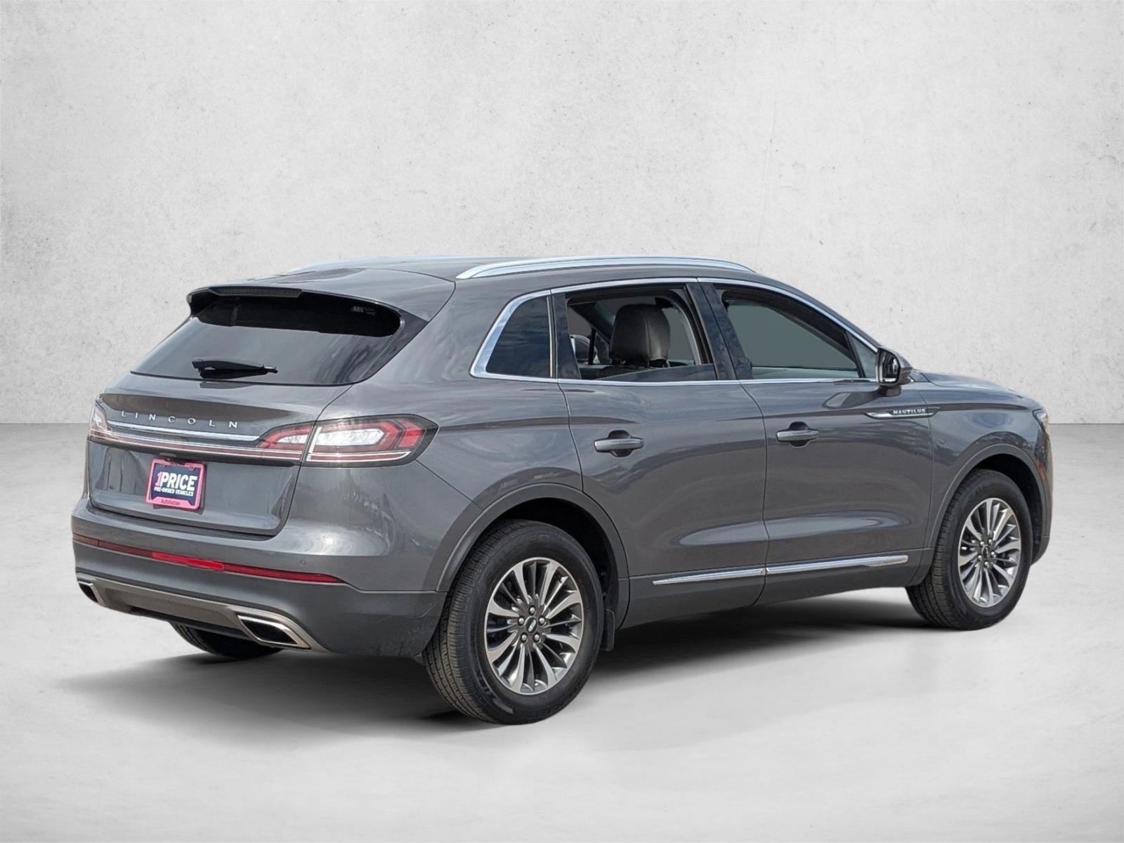 2021 Lincoln Nautilus Reserve FWD