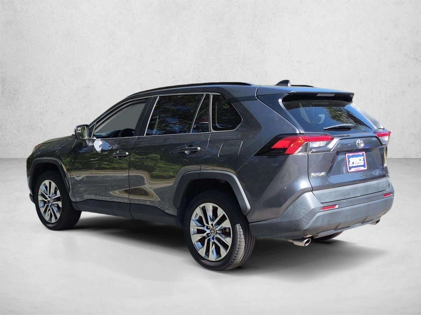 2021 Toyota RAV4 XLE Premium FWD (Natl)