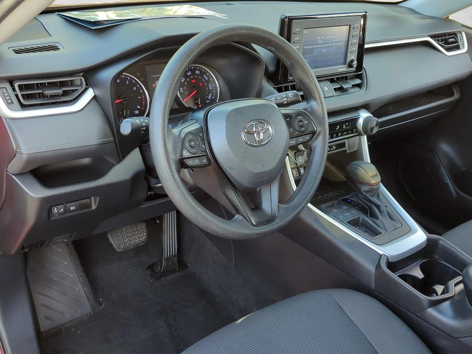 2021 Toyota RAV4 LE FWD (GS)
