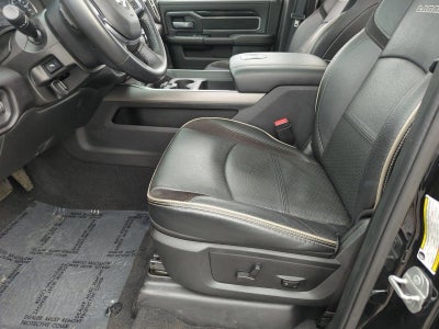 2022 RAM 3500 Laramie 4x4 Crew Cab 8' Box