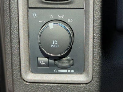 2022 RAM 1500 Classic Express 4x2 Reg Cab 6'4" Box