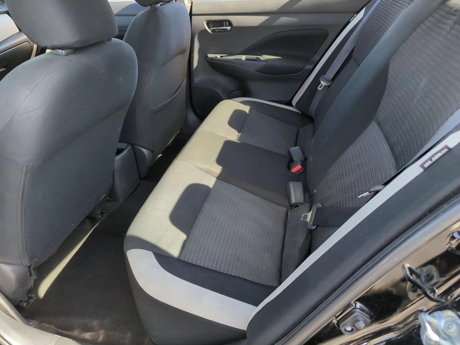 2021 Nissan Versa SV CVT