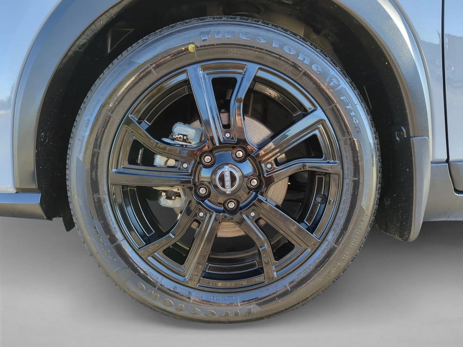 2023 Nissan Kicks SR FWD