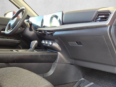 2025 Nissan Kicks SV AWD