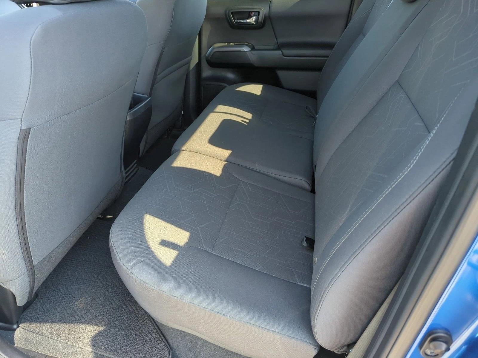 2017 Toyota Tacoma TRD Sport Double Cab 5' Bed V6 4x2 AT (Natl)