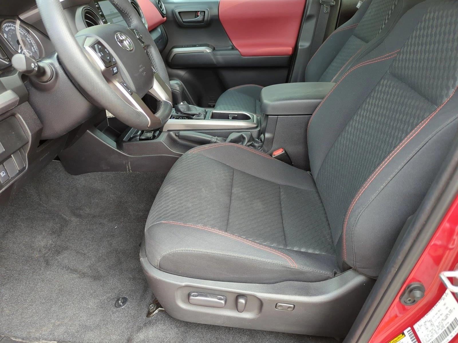 2022 Toyota Tacoma 2WD 2WD SR5 Double Cab 6' Bed V6 AT (GS)