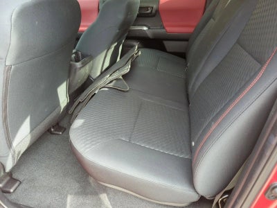 2022 Toyota Tacoma 2WD 2WD SR5 Double Cab 6' Bed V6 AT (GS)