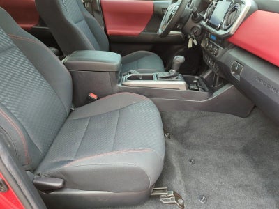 2022 Toyota Tacoma 2WD 2WD SR5 Double Cab 6' Bed V6 AT (GS)