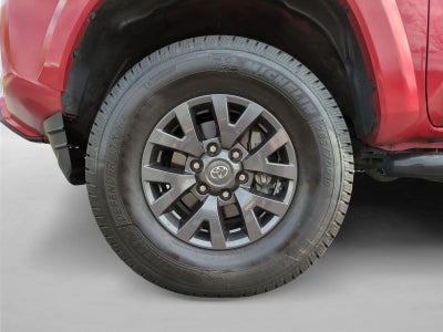 2022 Toyota Tacoma 2WD 2WD SR5 Double Cab 6' Bed V6 AT (GS)