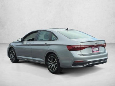 2025 Volkswagen Jetta SE Auto