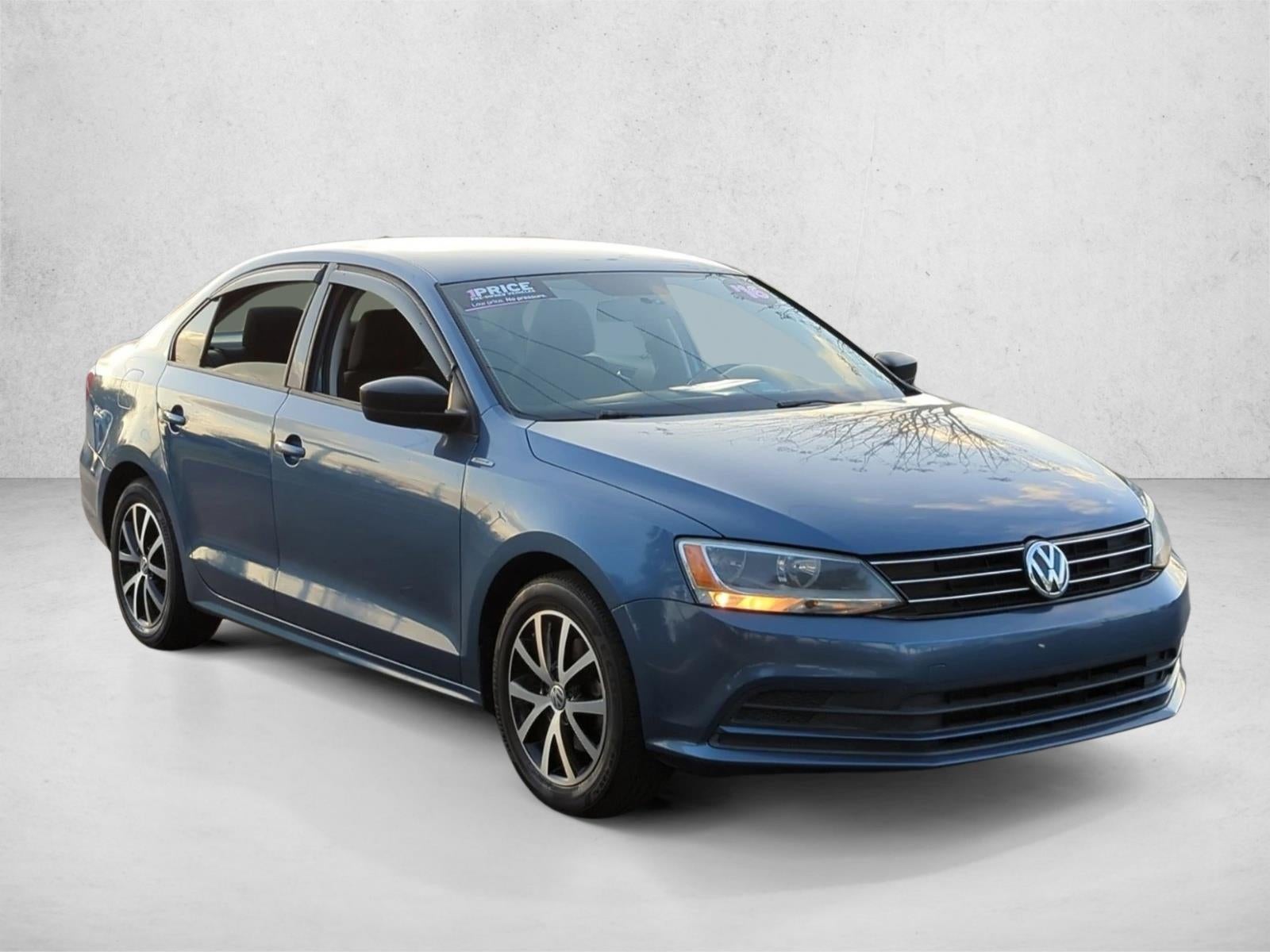 2016 Volkswagen Jetta 4dr Auto 1.4T SE Sedan