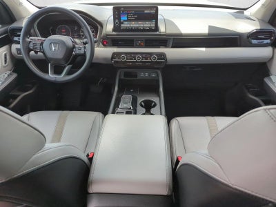 2025 Honda Pilot Touring AWD