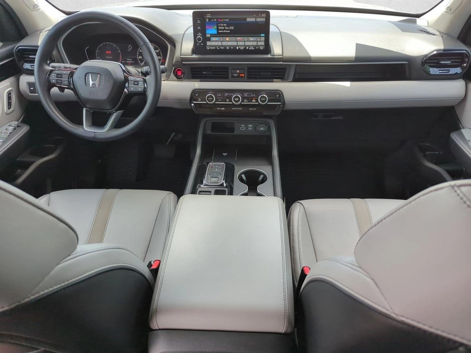 2025 Honda Pilot Touring AWD