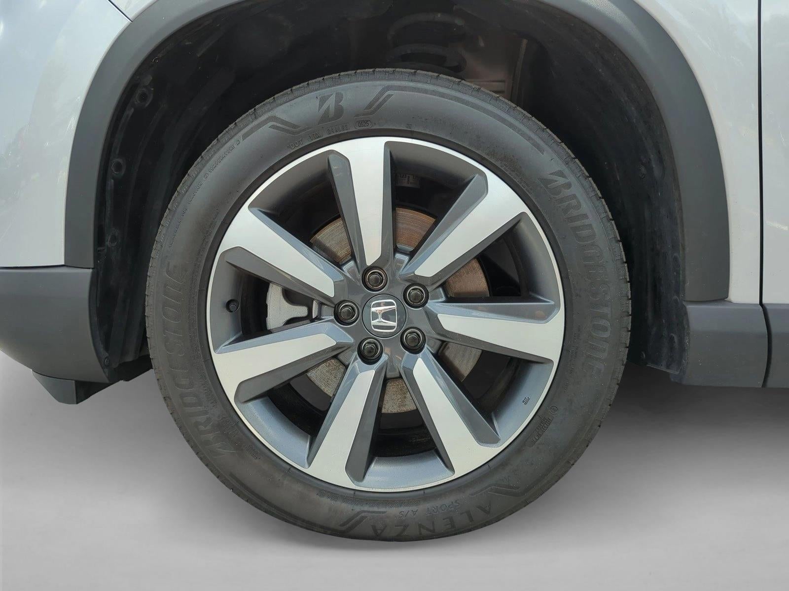 2025 Honda Pilot Touring AWD