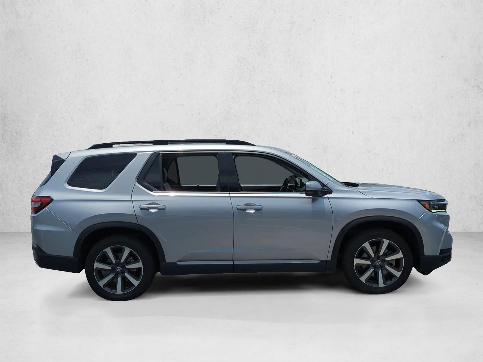 2025 Honda Pilot Touring AWD