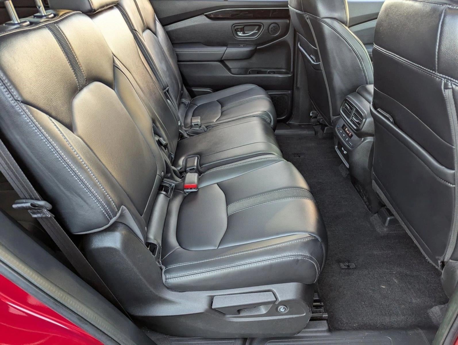 2023 Honda Pilot Touring 2WD