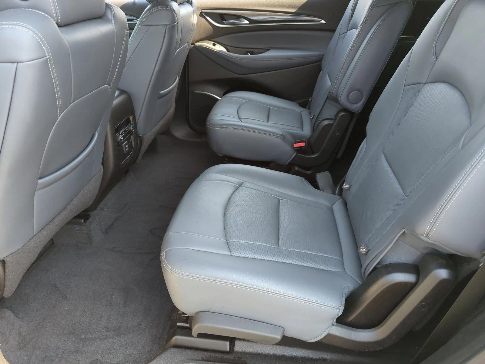 2023 Buick Enclave Essence AWD