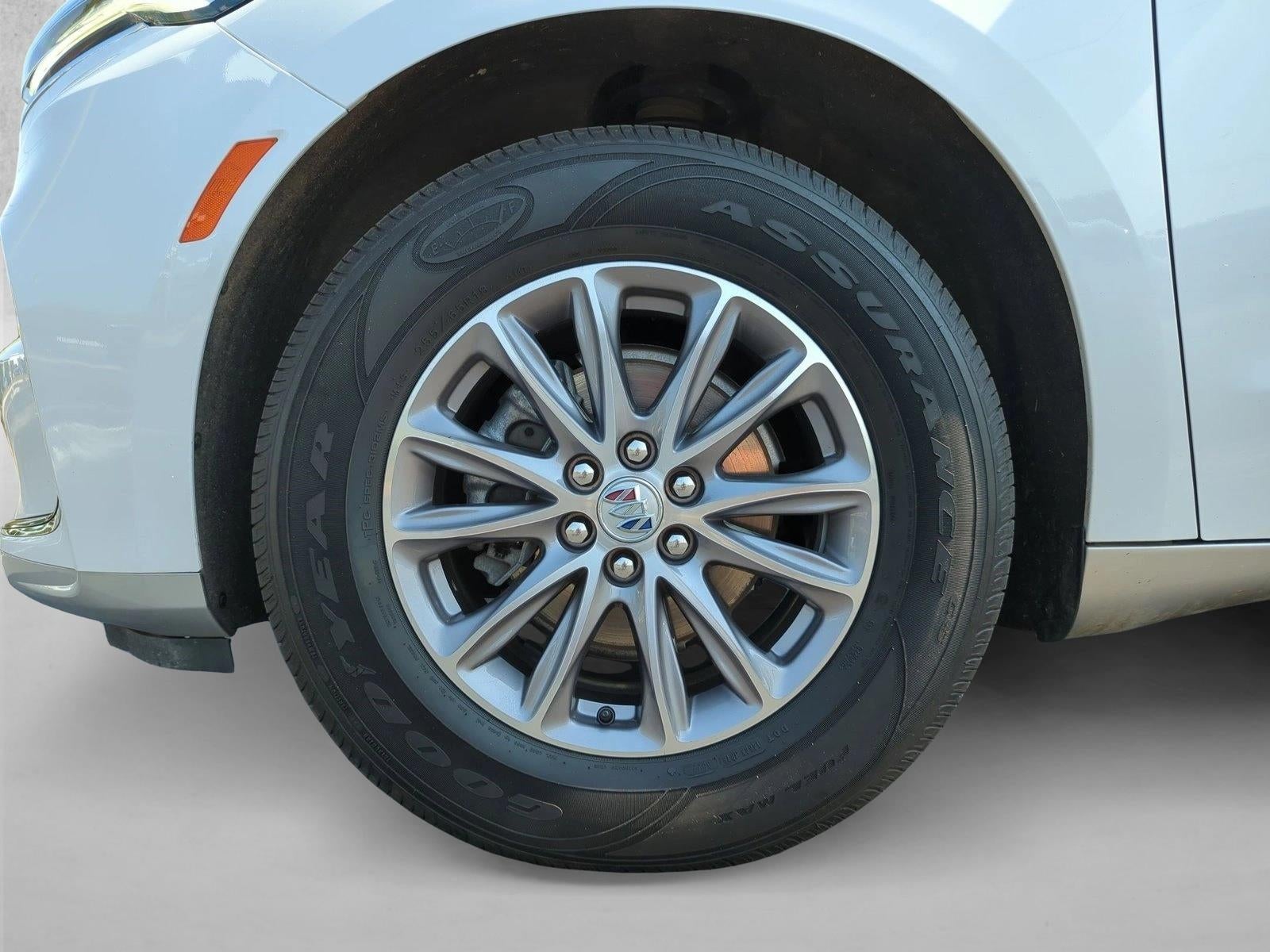 2023 Buick Enclave Essence AWD