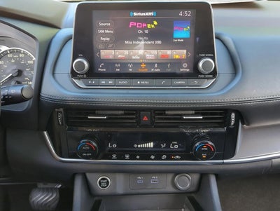 2021 Nissan Rogue FWD SV