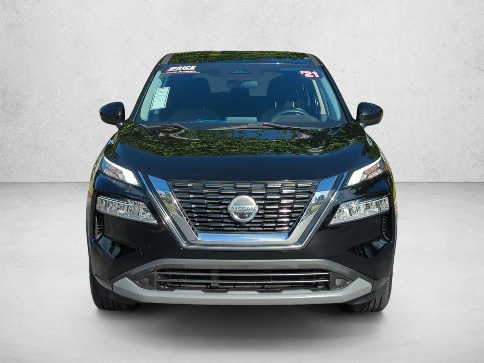 2021 Nissan Rogue FWD SV