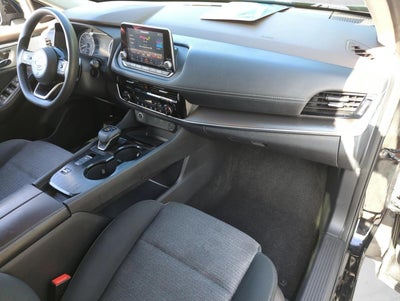 2021 Nissan Rogue FWD SV