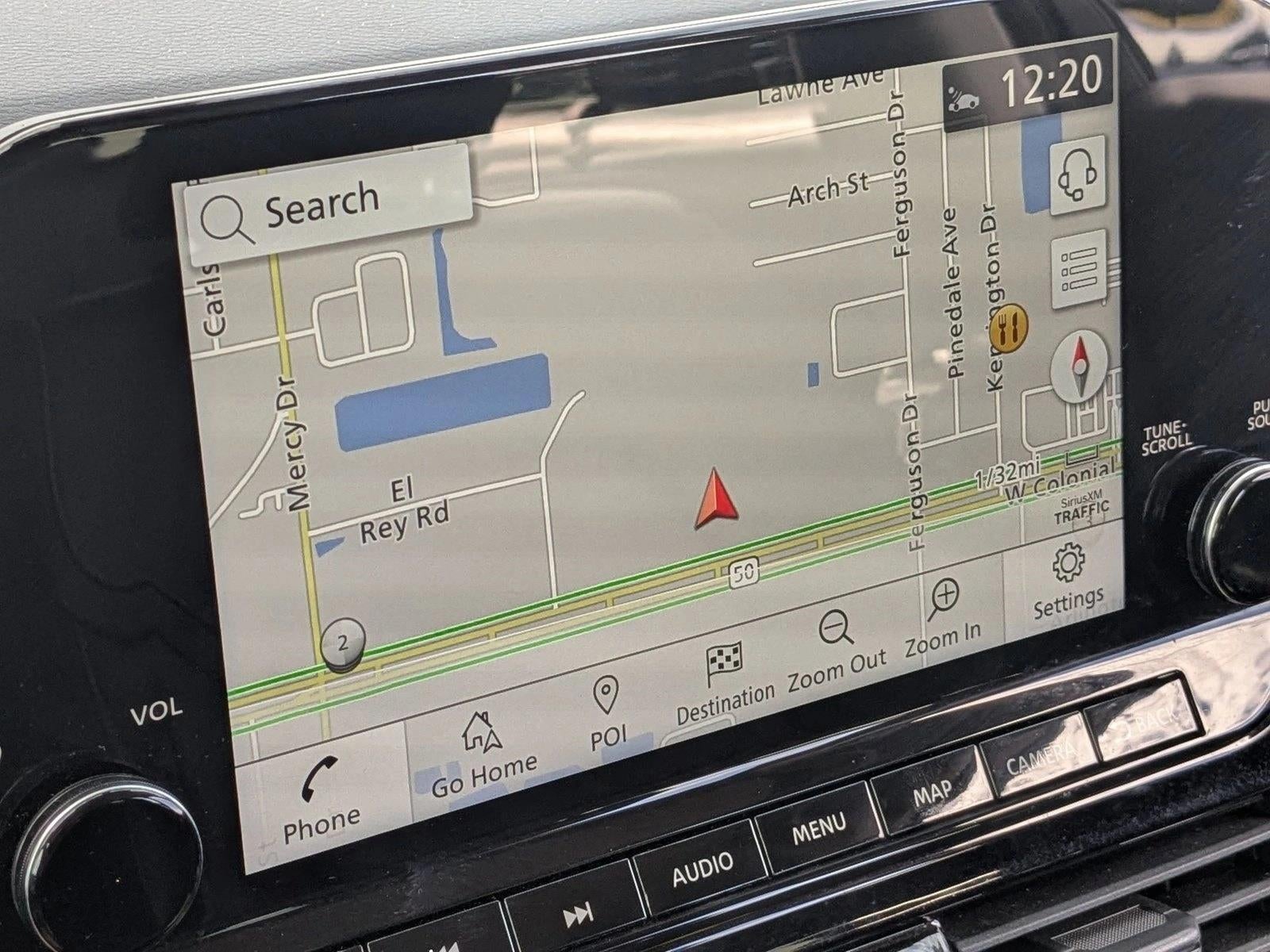 2022 Nissan Pathfinder SL 4WD