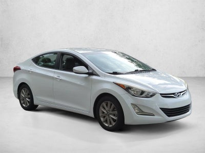 2015 Hyundai ELANTRA 4dr Sdn Auto SE