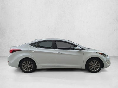 2015 Hyundai ELANTRA 4dr Sdn Auto SE