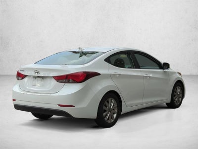 2015 Hyundai ELANTRA 4dr Sdn Auto SE