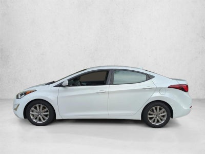 2015 Hyundai ELANTRA 4dr Sdn Auto SE