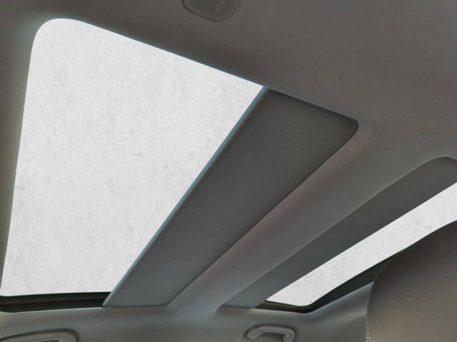 2013 Hyundai SONATA 4dr Sdn 2.0T Auto Limited