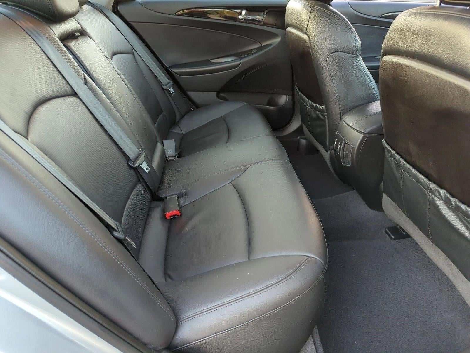 2013 Hyundai SONATA 4dr Sdn 2.0T Auto Limited