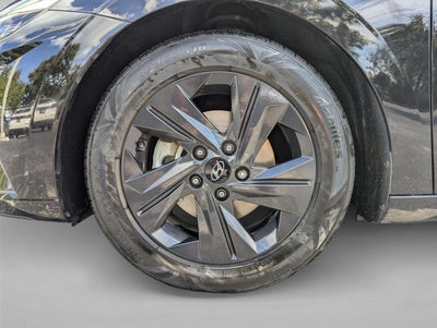 2022 Hyundai ELANTRA SEL IVT