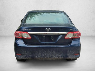 2013 Toyota Corolla 4dr Sdn Auto LE (Natl)