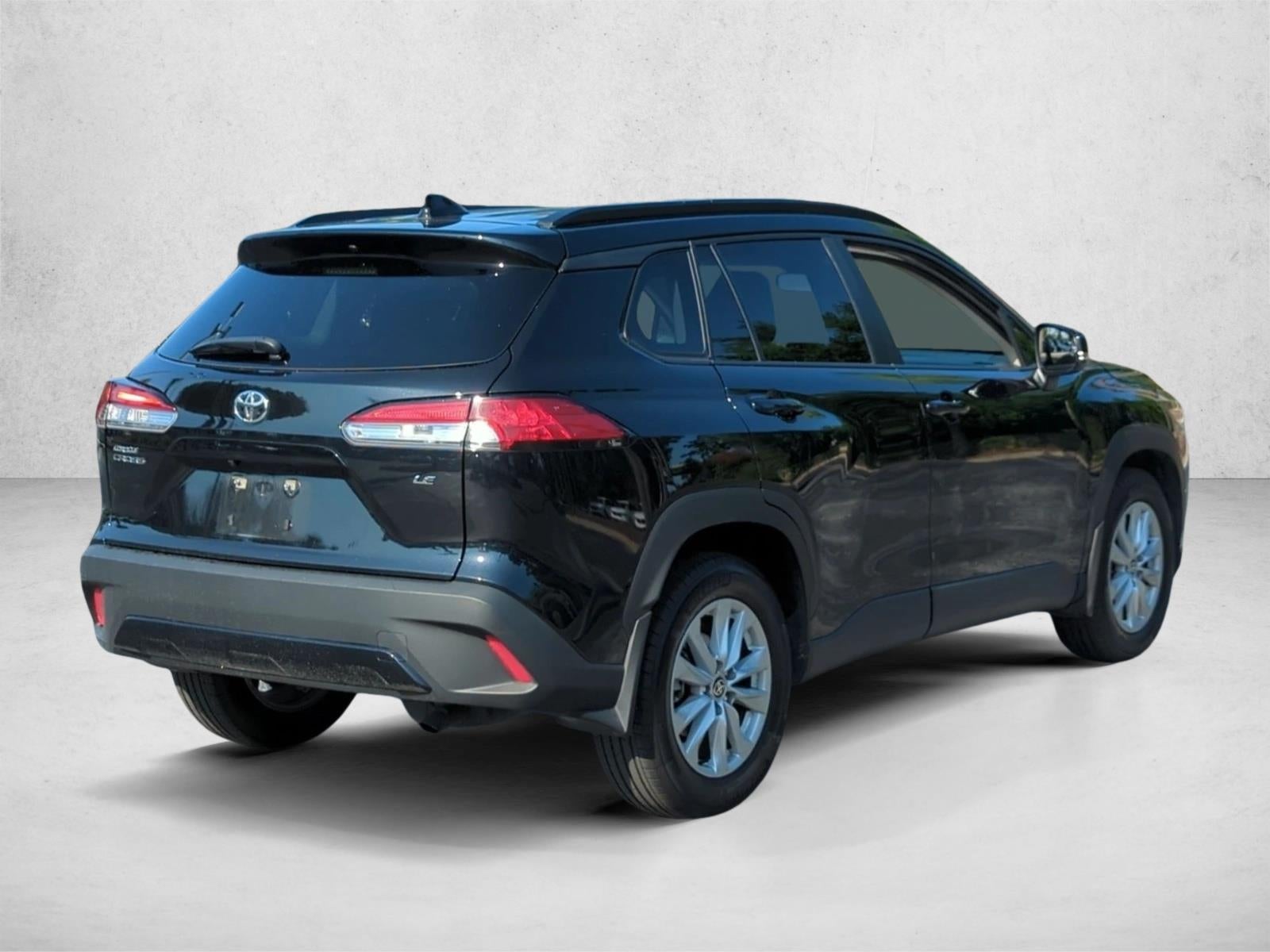 2023 Toyota Corolla Cross LE 2WD (Natl)