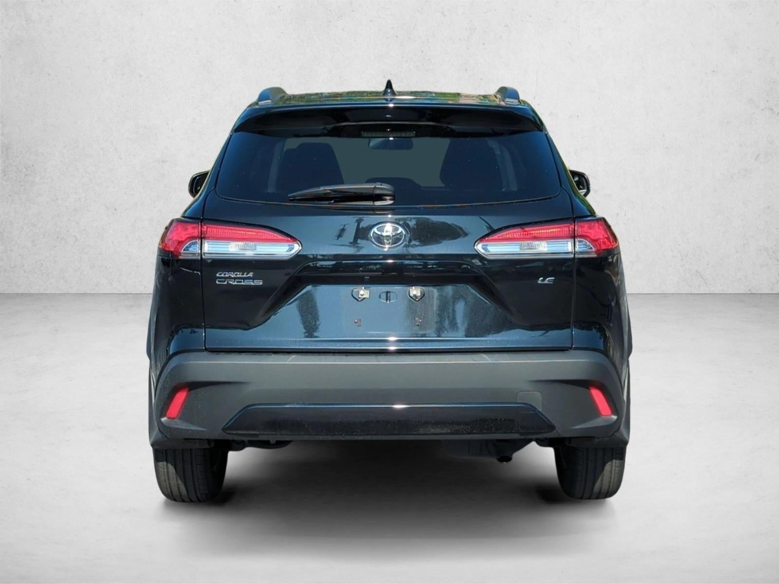 2023 Toyota Corolla Cross LE 2WD (Natl)