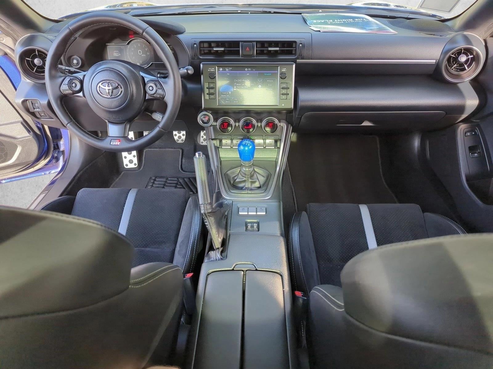 2025 Toyota GR86 Premium Manual (Natl)