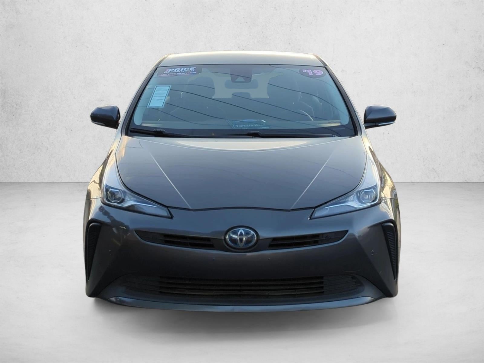 2019 Toyota Prius LE (Natl)
