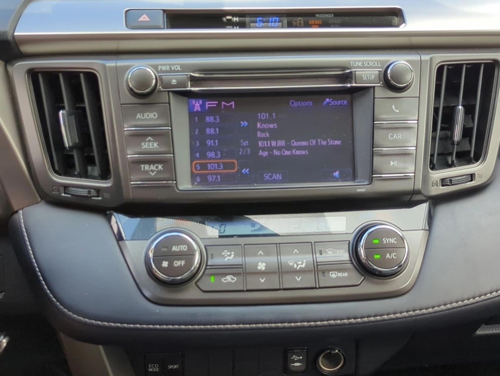 2013 Toyota RAV4 AWD 4dr XLE (Natl)