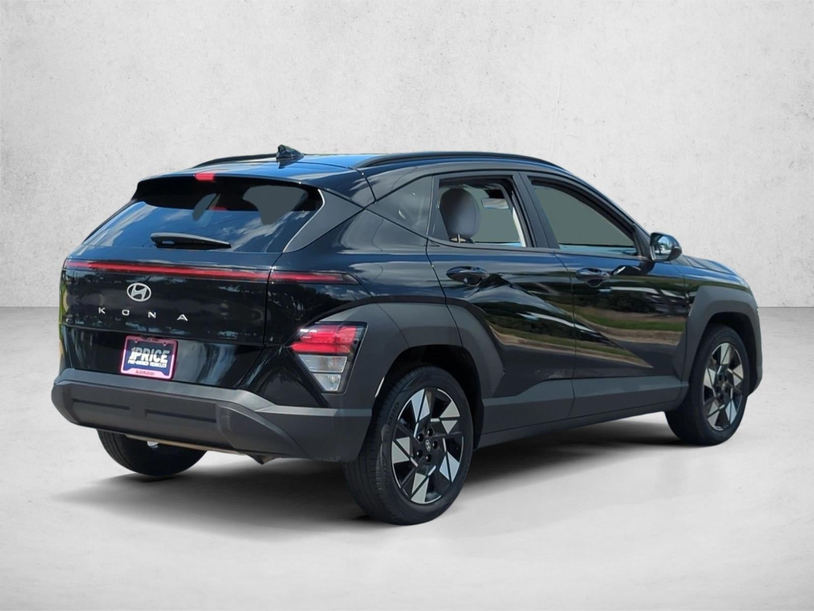 2025 Hyundai KONA SEL FWD